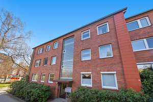 2,5-Zimmer-Wohnung mit Balkon und Echtholzparkett in gefragter Lage von Kiel – Die vollständige Adresse der Immobilie erhältst du vom Anbieter., 24113 Hassee, Kiel – Vorschaubild 17