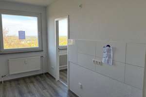 2-Zimmerwohnung mit modernem Bad frei! Greifen Sie zu! – Von-Humboldt-Straße 8, 42549 Velbert-Mitte, Velbert – Vorschaubild 4