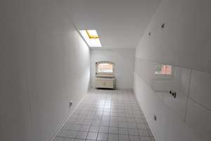 Lichtdurchflutete Wohnung mit Tageslichtbad und guter Infrastruktur – 39112 Sudenburg, Magdeburg – Vorschaubild 2