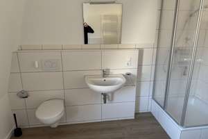 Südstadt: Stilvolle 3-Zimmer-DG-Wohnung im kernsanierten Gründerzeithaus – Hohenzollernstraße 87, 56068 Süd, Koblenz – Vorschaubild 4