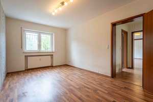 Doppelt attraktiv: Zweifamilienhaus in Schwalmtal für Wohnen und Wertanlage. – Mondweg 4, 41366 Viersen (Kreis) – Vorschaubild 11