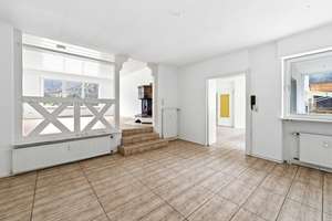 ***Zwei Wohneinheiten, viele Möglichkeiten – Ihr Zuhause mit Rheinblick*** – Die vollständige Adresse der Immobilie erhältst du vom Anbieter., 56348 Kestert – Vorschaubild 6