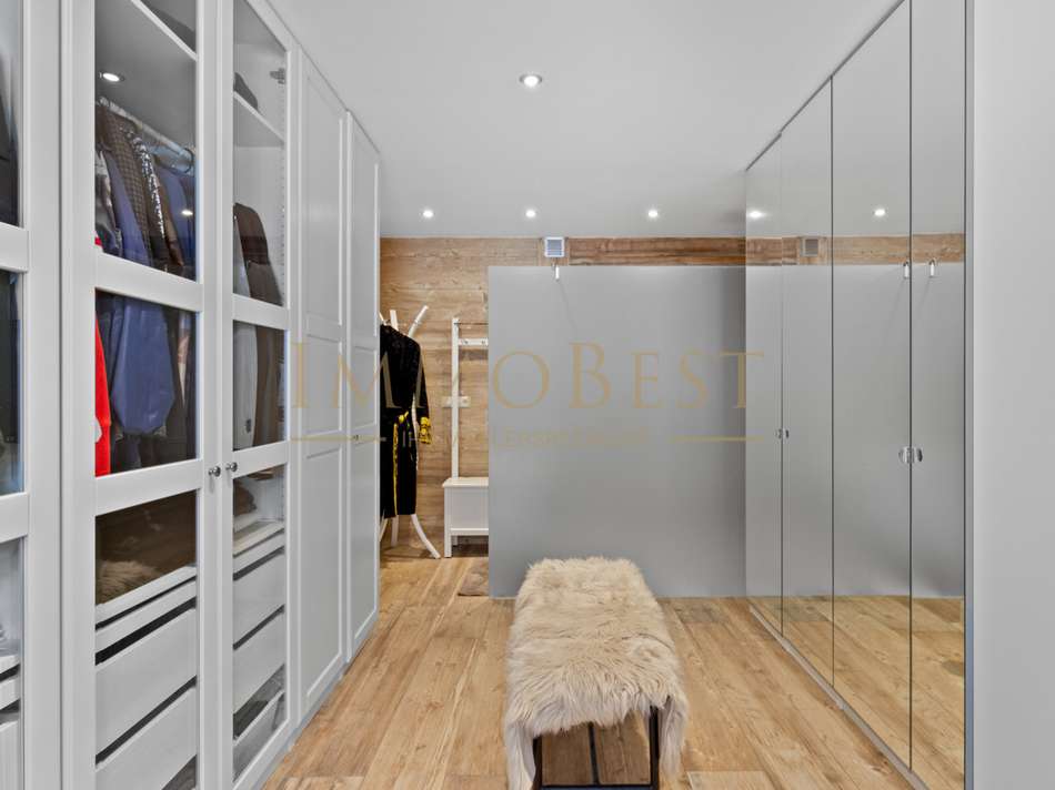 Ankleidezimmer Haupthaus