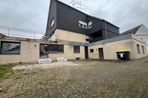 Moderner Gebäudekomplex mit 3 Wohnungen + Gewerbe zum sanieren - 12,5% Rendite möglich – Die vollständige Adresse der Immobilie erhältst du vom Anbieter., 31195 Lamspringe – Vorschaubild 5