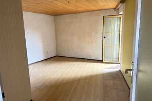 RESERVIERT ! Stadt Zwiesel: Wohnhaus mit Halle/Werkstatt + Sanierungsobjekt Wohnhaus m. Laden - zent – Regen (Kreis) – Vorschaubild 11