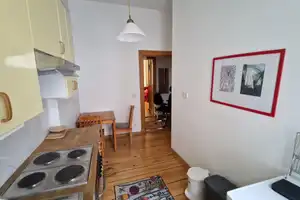 Ruhige, möblierte Wohnung mit perfekter Verkehrsanbindung – Kantstraße 110, 10627 Berlin – Vorschaubild 7