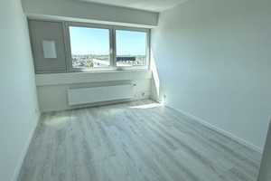Modernisierte 3-Zimmerwohnung mit Balkon in Köln – Robert-Schumann-Straße 2-4, 51109 Köln – Vorschaubild 9