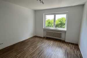 Einziehen&wohlfühlen - 3 Zimmer mit Balkon ab sofort frei ! – Sedanstraße 1, 42855 Remscheid – Vorschaubild 6