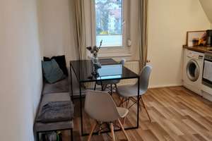 Schicke 2-Zimmer Wohnung mit Balkon in der Azenbergstr. – Die vollständige Adresse der Immobilie erhältst du vom Anbieter., 70174 Relenberg, Stuttgart – Vorschaubild 3