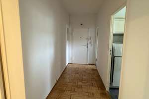 Bezugsfrei und provisionsfrei: 2-Zimmer-Wohnung in Berlin-Schmargendorf – Die vollständige Adresse der Immobilie erhältst du vom Anbieter., 14193 Schmargendorf, Berlin – Vorschaubild 11