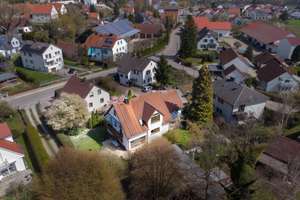 Einzigartiges SPLIT-LEVEL-Architektenhaus im BAUERNHAUS-Stil und ruhigem Garten / v. PRIVAT – Die vollständige Adresse der Immobilie erhältst du vom Anbieter., 85241 Hebertshausen – Vorschaubild 36