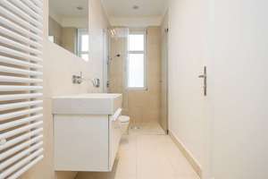 Perfekte Villa auf Traumgrundstück in Lichterfelde-West – Die vollständige Adresse der Immobilie erhältst du vom Anbieter., 12203 Lichterfelde, Berlin – Vorschaubild 12