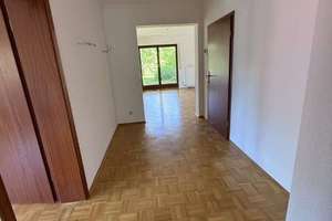 Charmante 3 Zi.-Whg., Terrasse, begrünte Lage, fussläufig zur HSK in 10 Minuten – Karl-Legien-Straße 51, 65199 Dotzheim, Wiesbaden – Vorschaubild 12