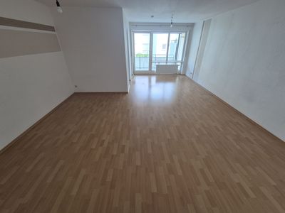 Schöne 2-Zimmer-Wohnung mit Balkon in Pfedelbach