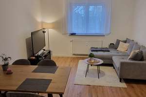 Gemütliche, helle 2 ZKB-Wohnung in Wiesbaden-Biebrich – Die vollständige Adresse der Immobilie erhältst du vom Anbieter., 65203 Biebrich, Wiesbaden – Vorschaubild 2