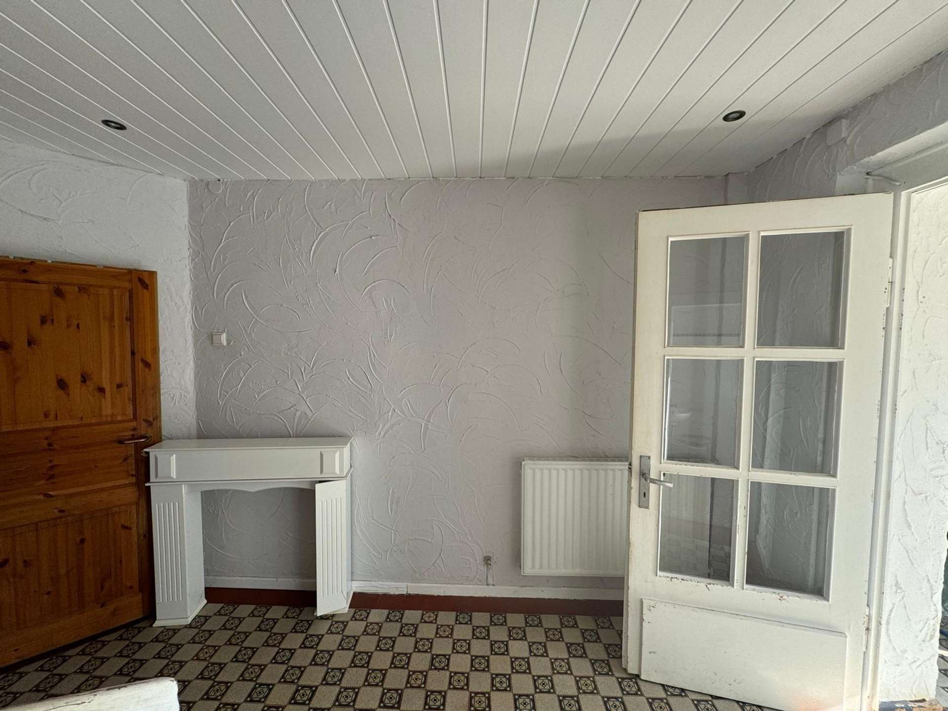 Immobilie in Extertal - Vielseitiges Wohnhaus mit Potenzial - Umbau zum 3-Familienhaus möglich - Bild 1