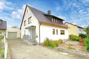 Vielseitiges Einfamilienhaus mit großem Grundstück in Gräfenberg – Forchheim (Kreis) – Vorschaubild 1