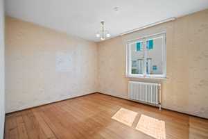 Sehr interessantes 2 Familienhaus mit Entwicklungspotenzial und angrenzender Gewerbefläche! – Ravensburg (Kreis) – Vorschaubild 7