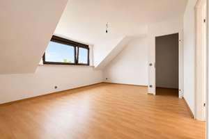 Erstbezug nach Kernsanierung – Modernes Reihenmittelhaus mit Garten, Wärmepumpe & 2 Stellplätzen – Die vollständige Adresse der Immobilie erhältst du vom Anbieter., 50827 Ossendorf, Köln – Vorschaubild 6