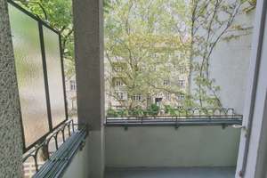 3-Zimmer-Altbauwohnung in Berlin-Steglitz unweit vom Breitenbachplatz mit neuem Bad provisionsfrei – Forststraße 29, 12163 Steglitz, Berlin – Vorschaubild 8
