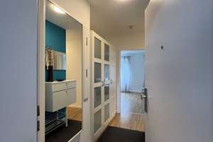 ***möblierte 2 Zi. Wohnung in München, ein Schmuckstück im Lehel, ab sofort frei, sehr Ruhige LAGE! – Oettingenstraße 24, 80538 Englischer Garten, München – Vorschaubild 4
