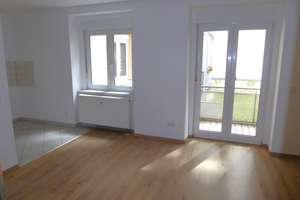 "Die gefällt mir!" - Hübsche 2-Raum mit Balkon auf dem  Kaßberg (EBK mgl.)