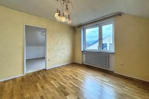 Ruhige Höhenlage von Kassel - Jungfernkopf trifft auf großzügige Architektur: Einzigartiges Einfa – Die vollständige Adresse der Immobilie erhältst du vom Anbieter., 34128 Jungfernkopf, Kassel – Vorschaubild 11