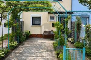 FAMILIENTRAUM MIT GARTEN, GARAGE & STELLPLATZ