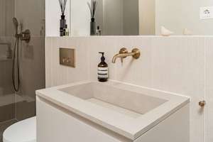 Kompaktes Penthouse mit umlaufender Terrasse und weitem Blick über Charlottenburg – Weimarer Straße 1, 10625 Charlottenburg, Berlin – Vorschaubild 8
