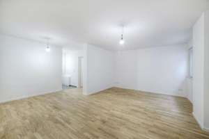 Stilvolle, geräumige 3-Zimmer-Loft-Wohnung mit Balkon und Einbauküche in Am Hart, München – Marienbaderstr 18, 80937 Am Hart, München – Vorschaubild 11