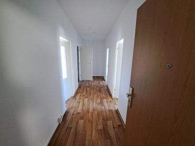3-Raumwohnung mit Balkon und Aufzug in Löbau Ost