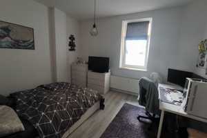 Schöne, gepflegte 3-Zimmer-Erdgeschosswohnung mit Erker und EBK in Magdeburg – Wolfenbütteler Straße 32, 39112 Magdeburg – Vorschaubild 2
