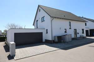 EINFAMILIENHAUS FREISTEHEND / BJ 2016 / DOPPELGARAGE / LINDACH – Die vollständige Adresse der Immobilie erhältst du vom Anbieter., 73527 Schwäbisch Gmünd – Vorschaubild 8