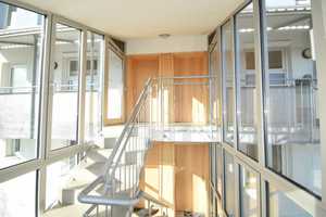 Charmante 3-Zimmer-Maisonettewohnung mit Terrasse und großzügiger Raumhöhe – Stuttgart – Vorschaubild 12