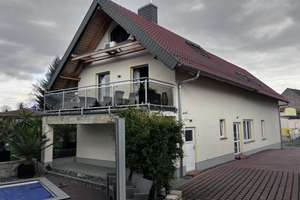 Anwesen mit Pension, 2 Wohnhäusern, Weinkeller, Pool & Sauna bei Zwenkauer See – Die vollständige Adresse der Immobilie erhältst du vom Anbieter., 4539 Groitzsch – Vorschaubild 2