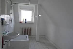 2 ZKB DG Wohnung Ko-Neuendorf, grün und zentral – Im Hüttenstück 4, 56070 Neuendorf, Koblenz – Vorschaubild 11