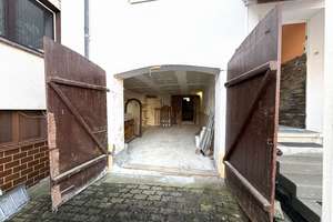 SOLIDES ZUHAUSE MIT GESTALTUNGSSPIELRAUM - BEREIT FÜR IHRE IDEEN! – Die vollständige Adresse der Immobilie erhältst du vom Anbieter., 36199 Rotenburg an der Fulda – Vorschaubild 3