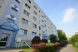 Ruhige 3-Zimmer-Wohnung in Neu-Olvenstedt zu vermieten! – Johannes-Göderitz-Str. 88, 39130 Magdeburg – Vorschaubild 1
