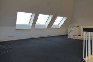 Helle freundliche 4-Zi.-DG-Maisonette Wohnung in ruhiger Grünlage – Orchideenweg 7, 53123 Duisdorf, Bonn – Vorschaubild 9