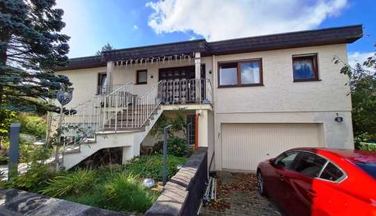 Bild von Natur Pur, Grün & viel Platz!
Offen gestaltetes Einfamilienhaus mit ELW.
Taunushöhenlage -