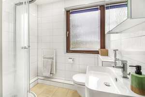 Property thumbnail 15