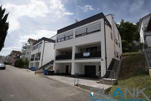 Moderne Doppelhaushälfte in Südweststadt Pforzheim – Wohnen mit Stil auf 4 Ebenen – Die vollständige Adresse der Immobilie erhältst du vom Anbieter., 75179 Nordstadt, Pforzheim – Vorschaubild 32