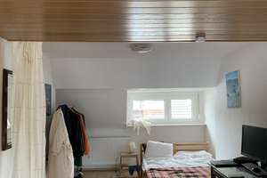 Only Women!!!  2-Zimmer-Wohnung in Frankfurt Fechenheim – Die vollständige Adresse der Immobilie erhältst du vom Anbieter., 60386 Fechenheim, Frankfurt am Main – Vorschaubild 4