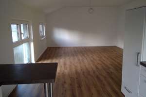 Helle und moderne 2-Zimmer-Wohnung in Schnelsen 