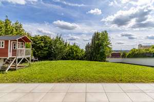 Energieeffizienz A+: Moderne Wohnetage mit großem Garten – 60388 Bergen-Enkheim, Frankfurt am Main – Vorschaubild 5