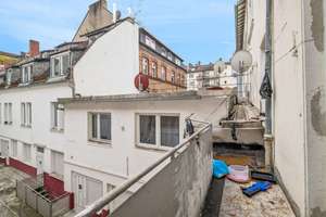 4 Zimmerwohnung 150 m2 mit Balkon in zentraler Toplage Wiesbaden Innenstadt 6 – Die vollständige Adresse der Immobilie erhältst du vom Anbieter., 65185 Mitte, Wiesbaden – Vorschaubild 7
