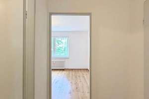 Stilvolle 2 Zimmer Wohnung mit Parkett, Balkon und Außenstellplatz in Lichterfelde – Die vollständige Adresse der Immobilie erhältst du vom Anbieter., 12203 Lichterfelde, Berlin – Vorschaubild 10