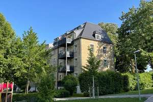 Lichtdurchflutete 3-Zimmer-Wohnung mit großem Balkon, Eichenparkett und Proviantbach vor der Tür – Otto-Lindenmeyer-Str. 67, 86153 Am Schäfflerbach, Augsburg – Vorschaubild 15