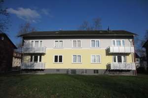 Renovierte 3,5-Zimmer-Wohnung mit eigenem Garten!