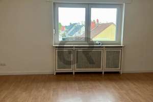 Sofort Verfügbar - Modernisierte 2 Zimmer DG Wohnung in Bieber – Die vollständige Adresse der Immobilie erhältst du vom Anbieter., 63073 Bieber, Offenbach am Main – Vorschaubild 3